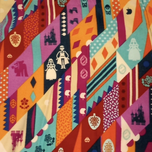 Disney LLR Its a Small World Legging-Orange Mix-#1439 - Picture 3 of 9